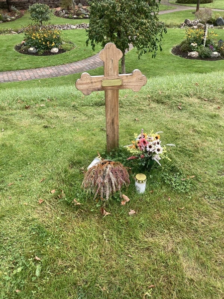 Gravnummer: 1 3 M/O   109