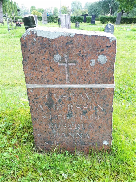 Gravnummer: GK A 4   151V