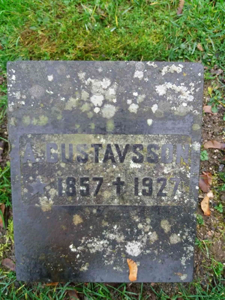 Grave number: 1 D    69b