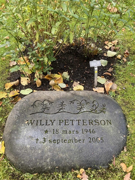 Hautatunnus: 1 H    78