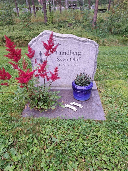 Grave number: 2 Q  2726