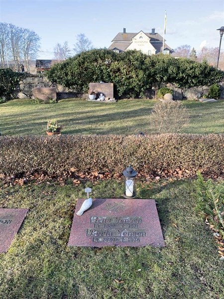 Grave number: SÖ H    17