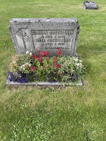 Grave number: 2 F   062