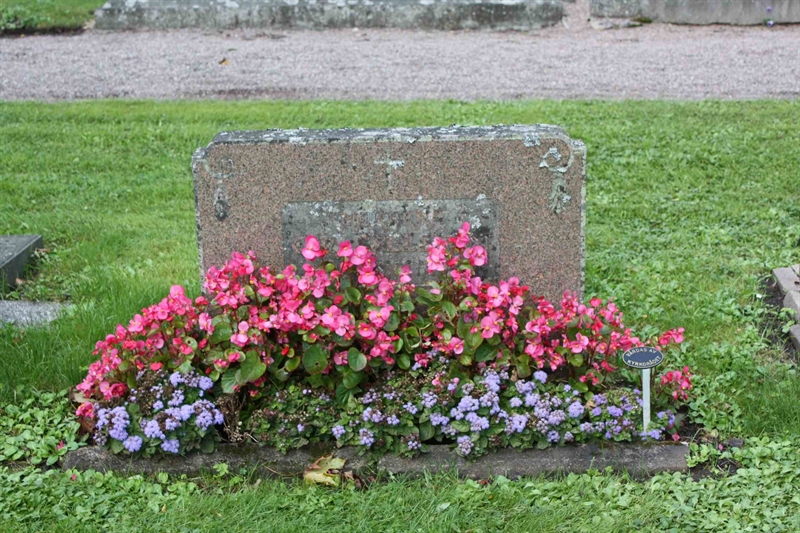 Grave number: 1 K H   80