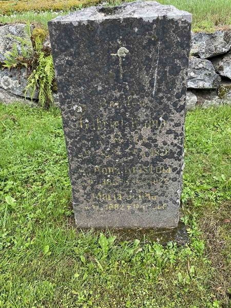 Grave number: N 4 4   689