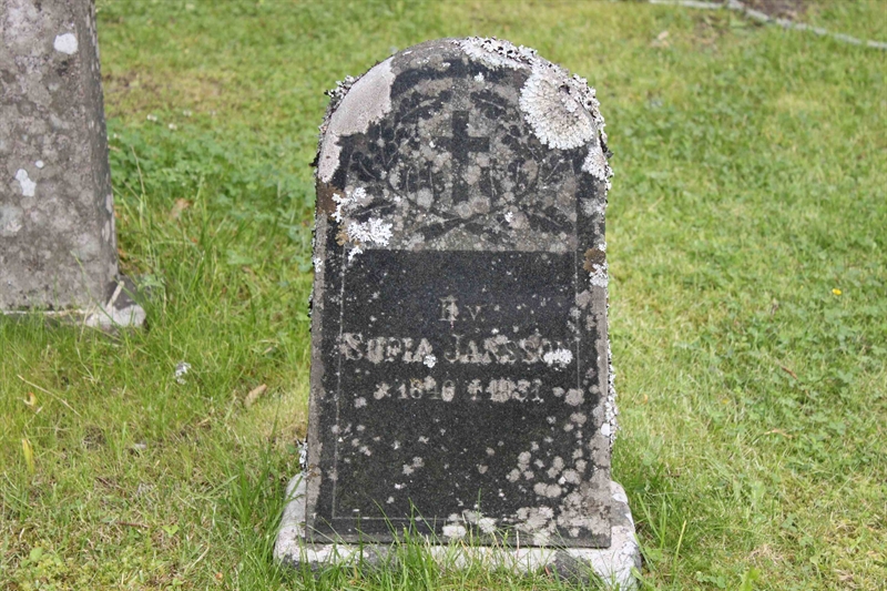 Grave number: GK NAIN    86