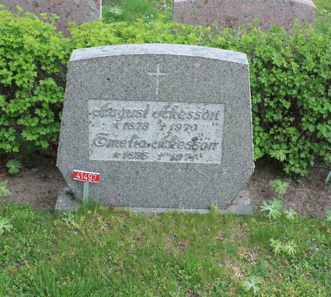 Grave number: Ö U06    15