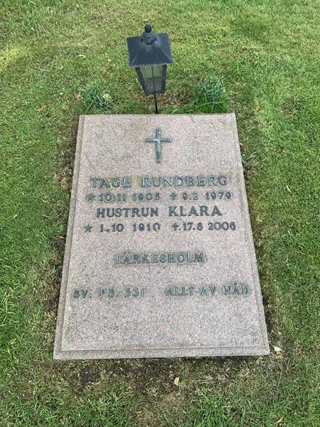 Grave number: VK C   267, 268