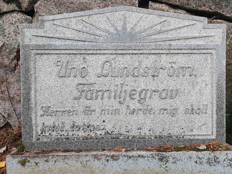 Grave number: SK A5   605-606