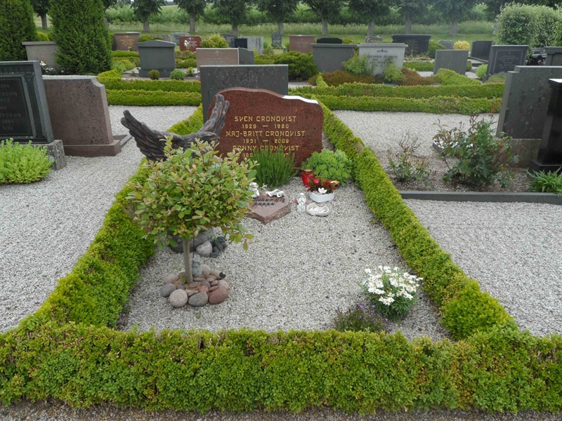 Grave number: ÖV F    71