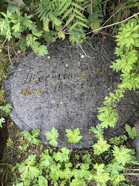 Gravnummer: SÄ URN    68