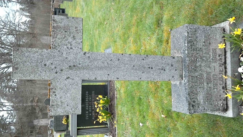 Grave number: 4 G   162