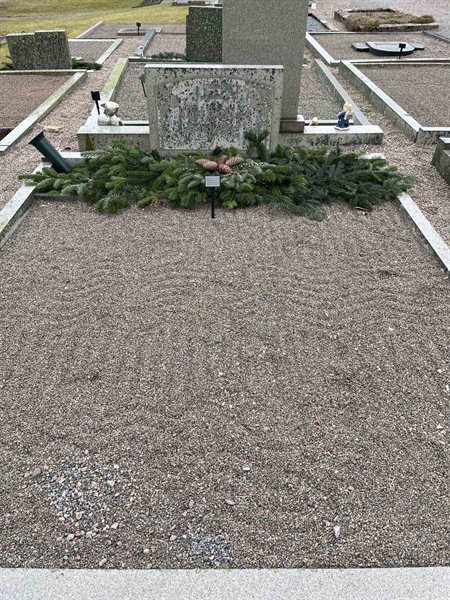 Gravnummer: 3 D    18