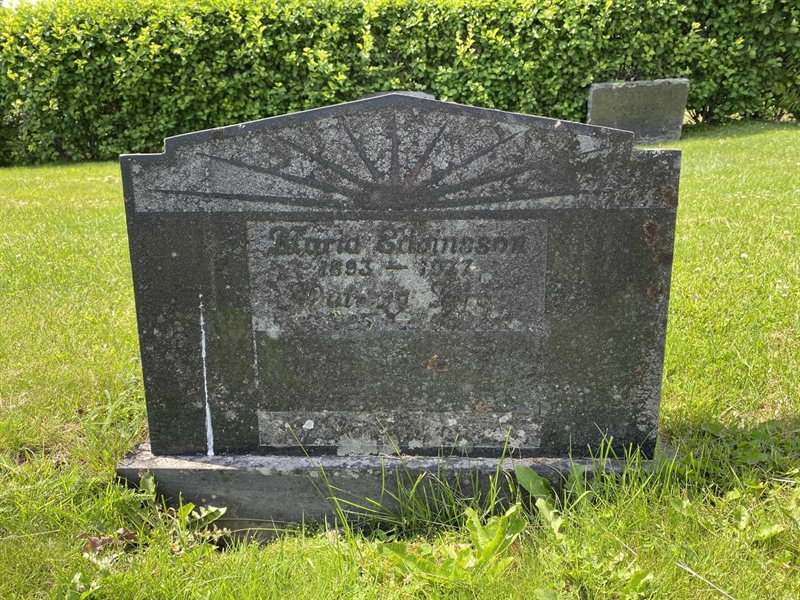 Grave number: 8 1 03   148b