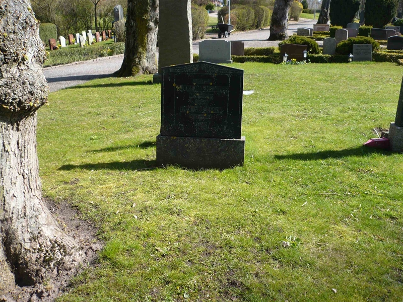 Grave number: 1 10     3