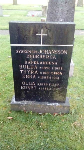Grave number: DE N   417, 418, 419