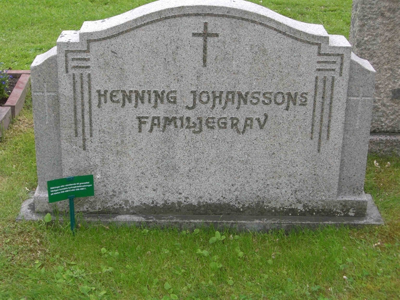 Grave number: FB 1   51, 52