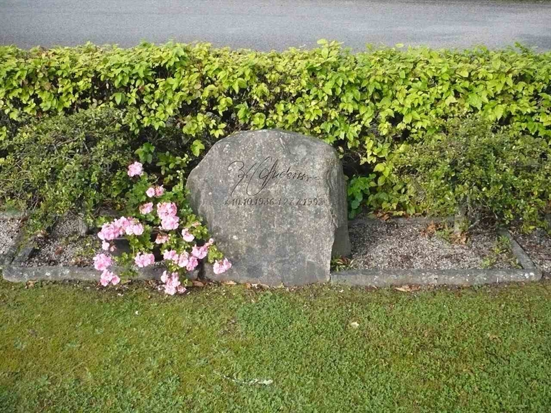 Grave number: SKF G     6, 7