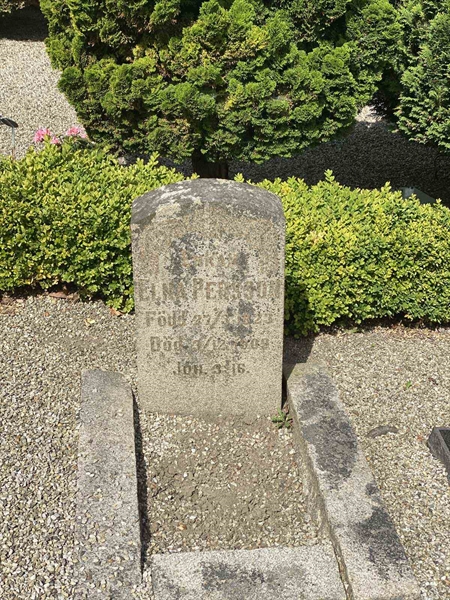 Grave number: SS G    44