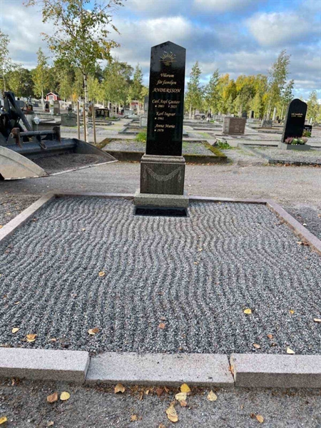 Hautatunnus: 2 03     9