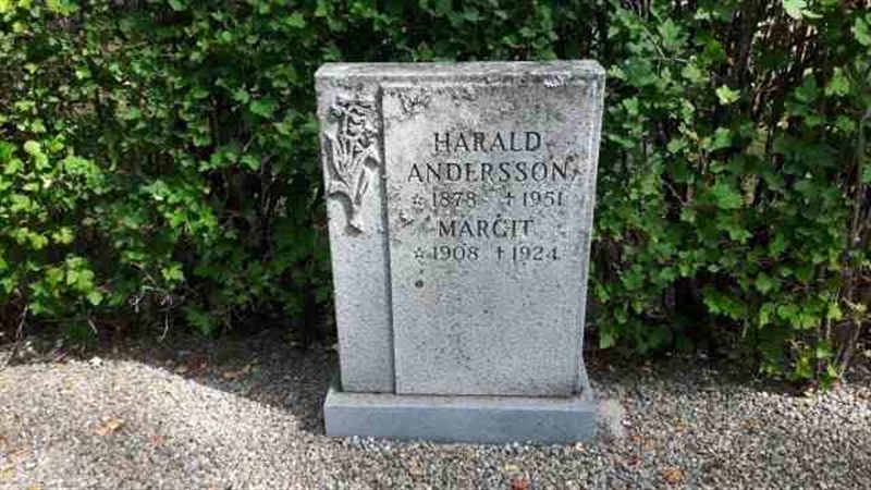 Grave number: 1 1  1209