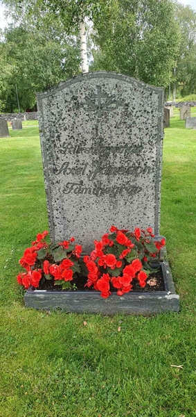 Grave number: 1 D    81-83