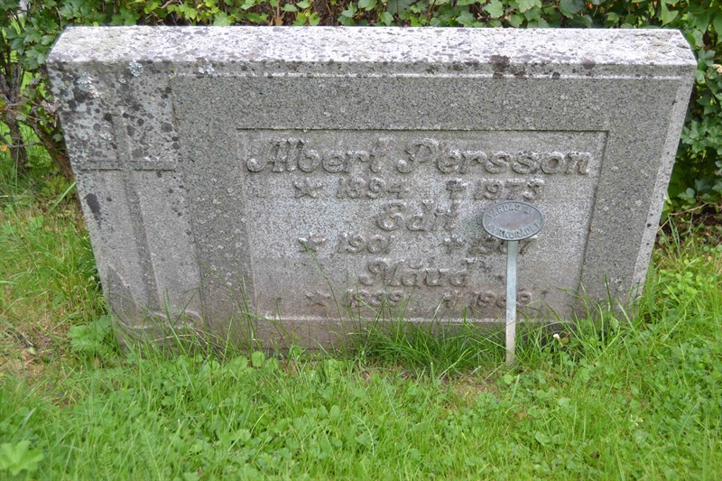 Grave number: 2 C   246