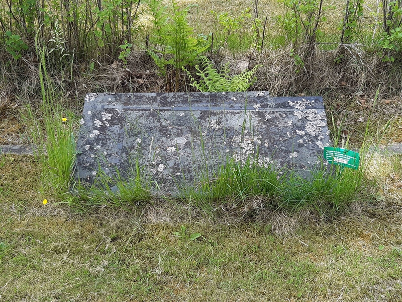 Grave number: JÄ 03    72