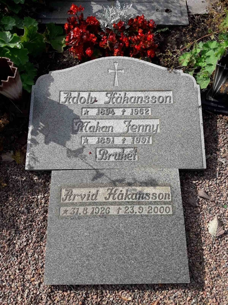 Grave number: TÖ 1    22