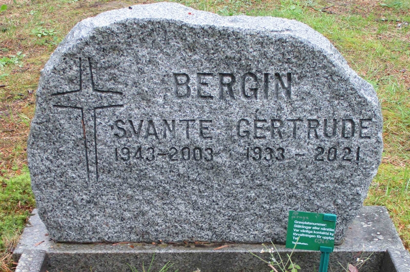 Grave number: 3 02    38