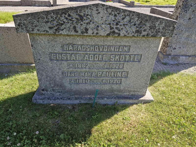 Gravnummer: 1 FRÖJD 6AB