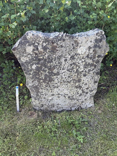 Hautatunnus: 4 G GJ    23