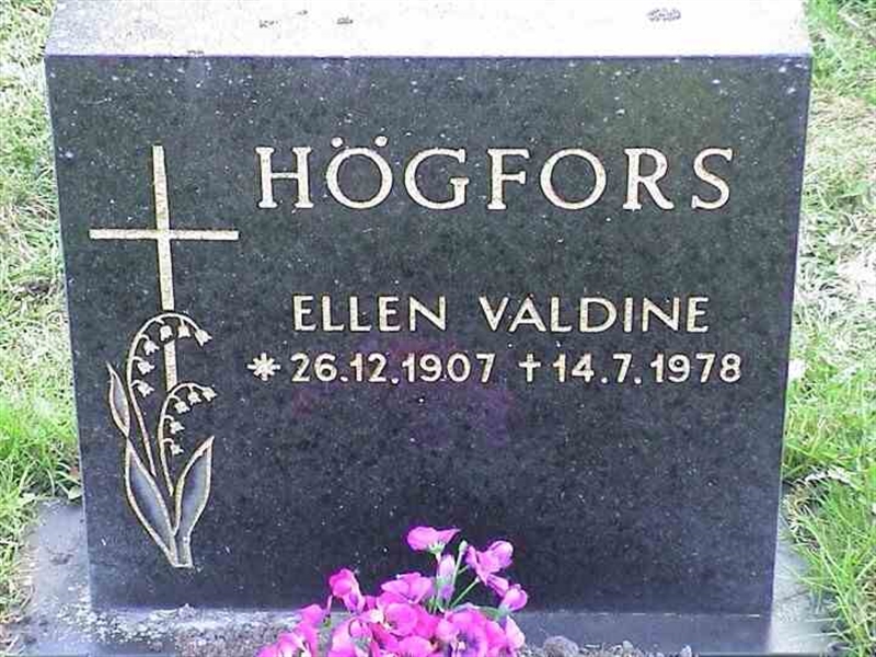 Gravnummer: 1 GC 17    202