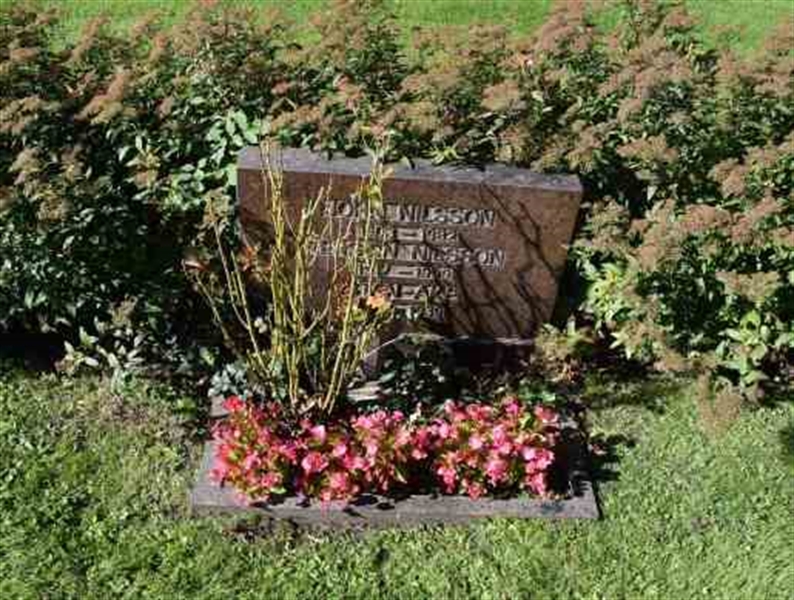 Grave number: 4 C   193