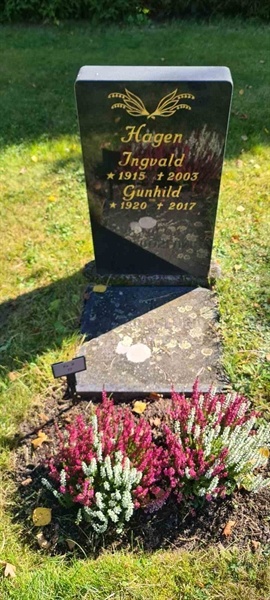 Grave number: M B   77