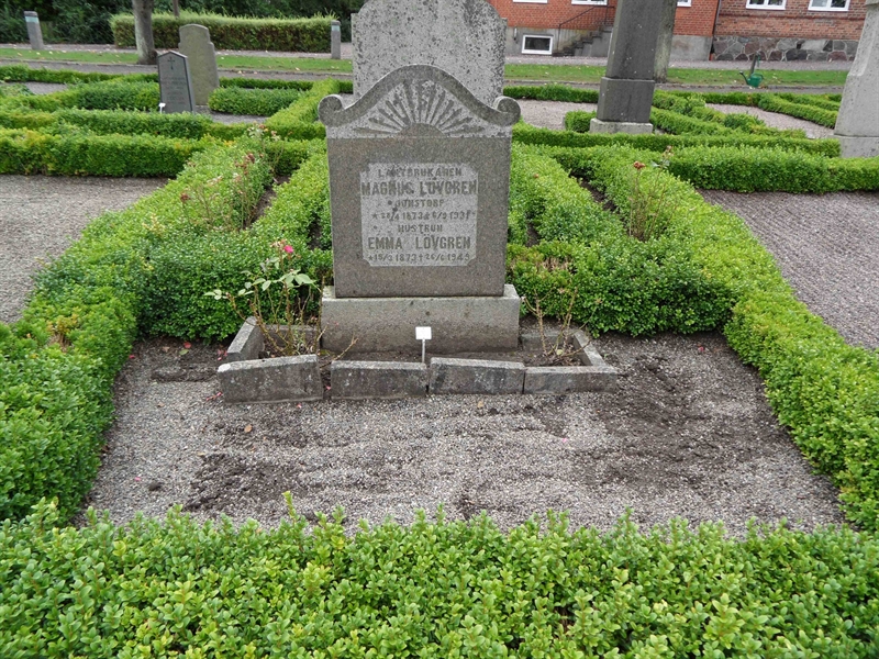 Grave number: VK D    37