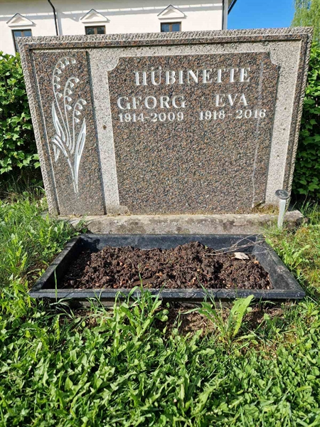 Grave number: 2 14 1779, 1780