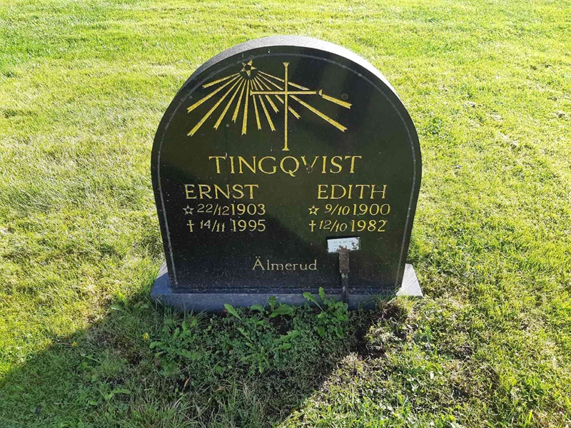 Grave number: Fr 8   402-403