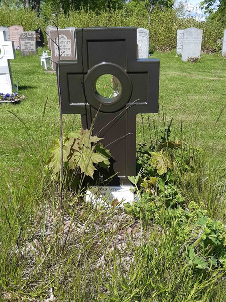 Grave number: NO 08    93