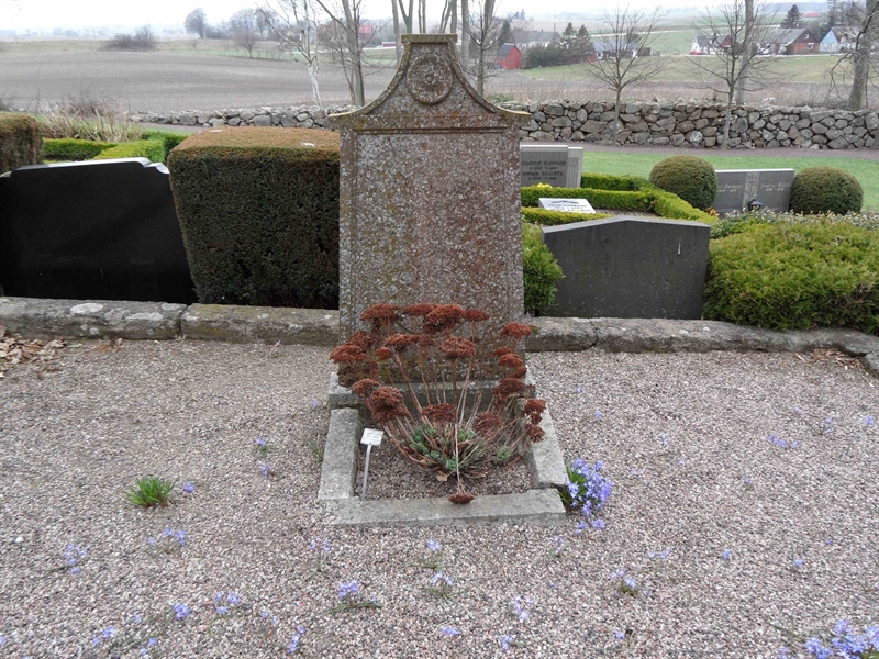 Grave number: VK E    29