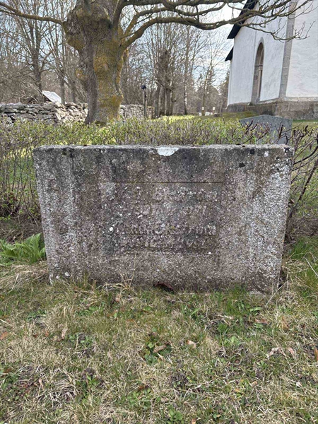 Gravnummer: LO   128, 129