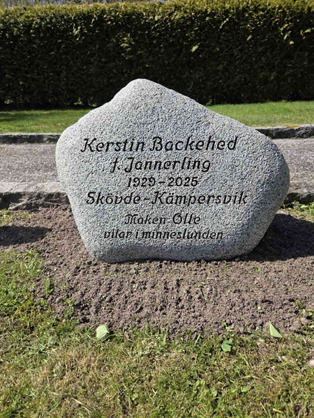 Gravnummer: GN 002  4003