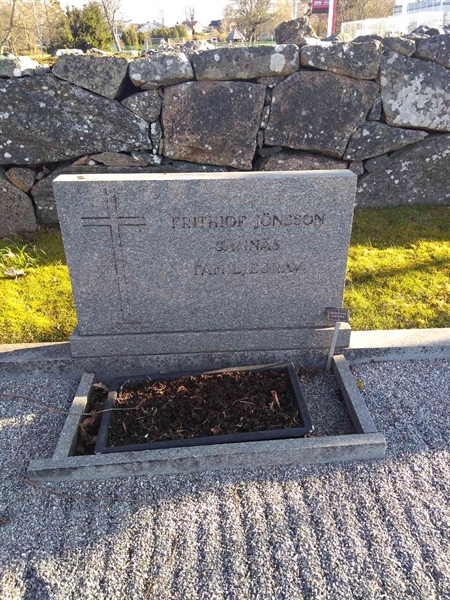Grave number: TN 001  2007, 2008