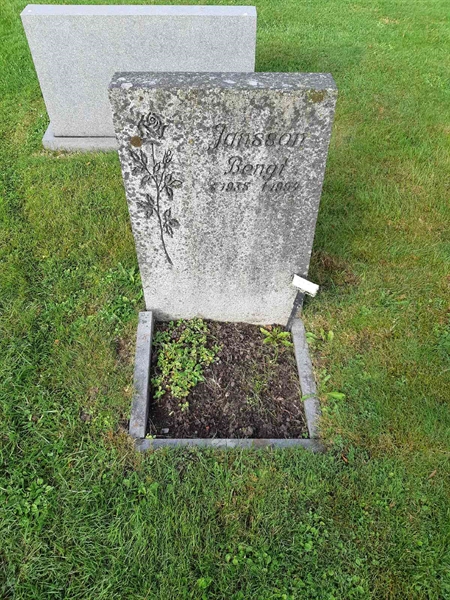 Grave number: Fr 8   503