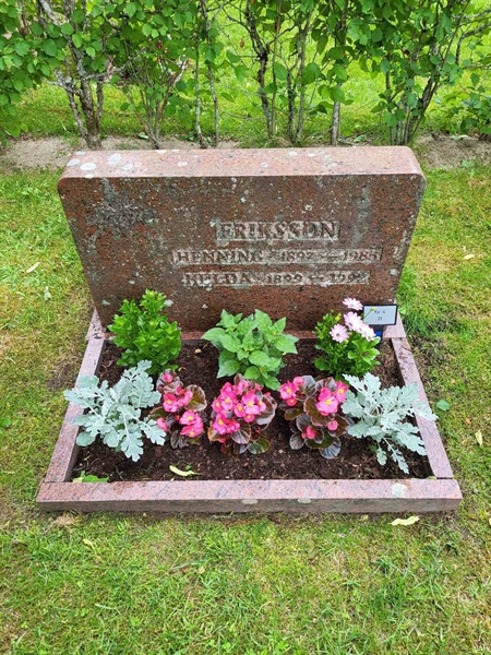 Grave number: Jä 04    21