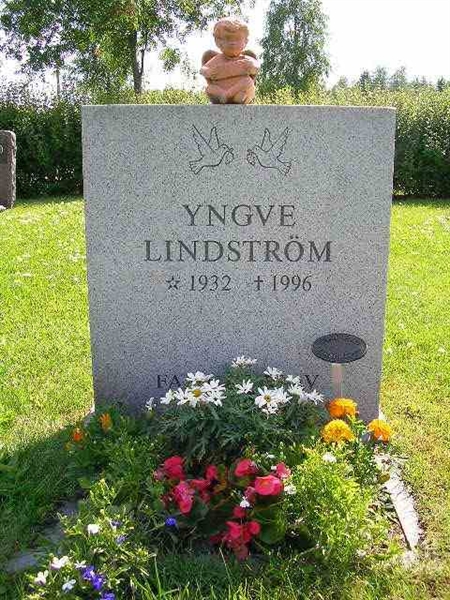 Hautatunnus: BK 33    79