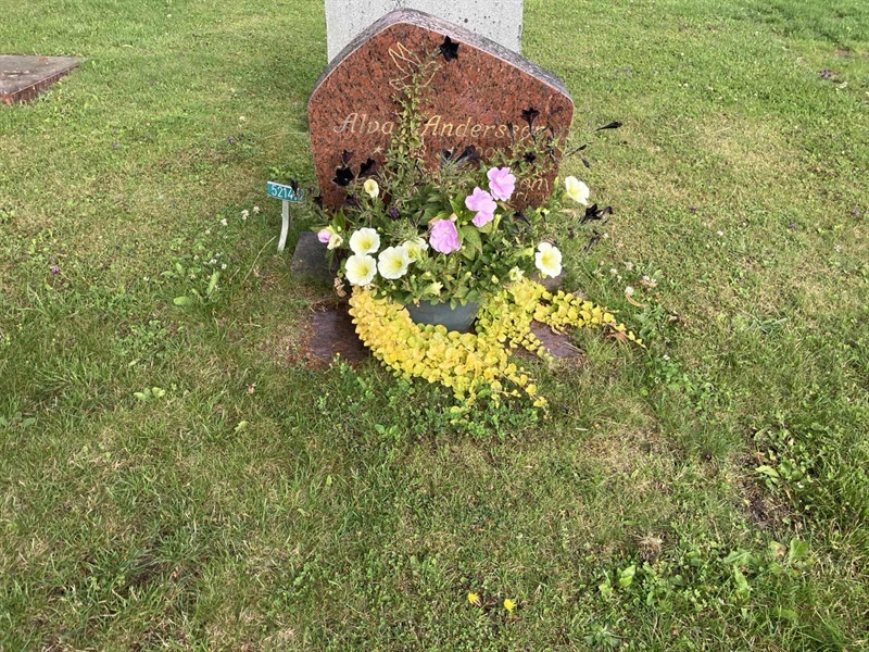 Grave number: R 02   187, 188