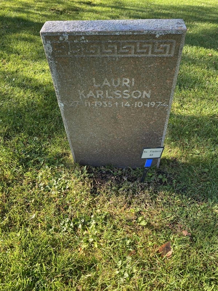 Hautatunnus: 2 F    63