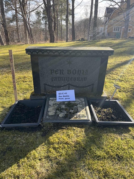 Grave number: 03 C    41