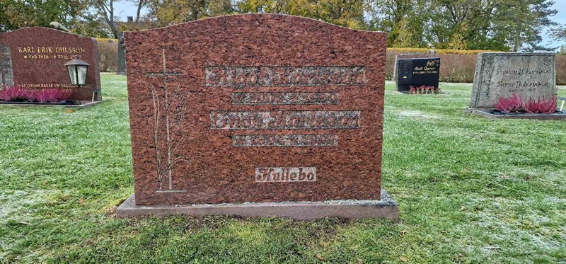 Grave number: F V C   345-346